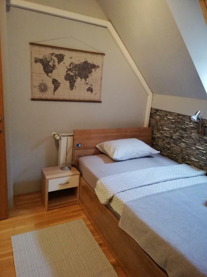 דירות וואראז'דין Apartman Florijan מראה חיצוני תמונה